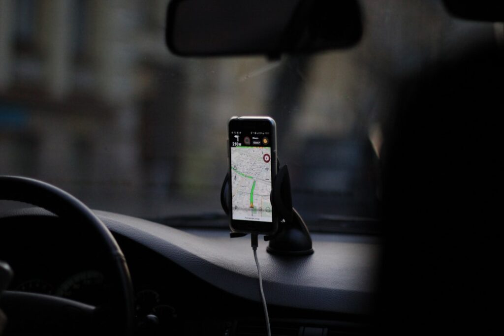 découvrez notre service de taxi rapide et fiable, disponible 24/7 pour tous vos déplacements en ville. réservez facilement en ligne et profitez d'un trajet confortable et sécurisé.