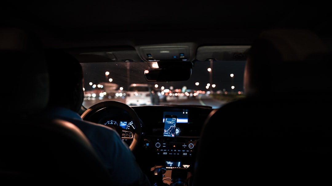 réservez facilement votre taxi pour tous vos déplacements. service fiable, chauffeurs professionnels, disponibilité 24/7. tarifs transparents et réservation rapide en ligne ou par téléphone.