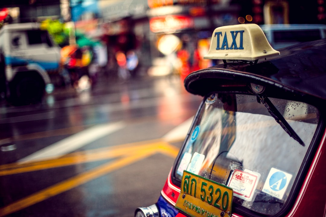 découvrez tout ce que vous devez savoir sur les prix des taxis. comparez les tarifs, trouvez les meilleures offres et apprenez comment estimer le coût de votre course en toute transparence.