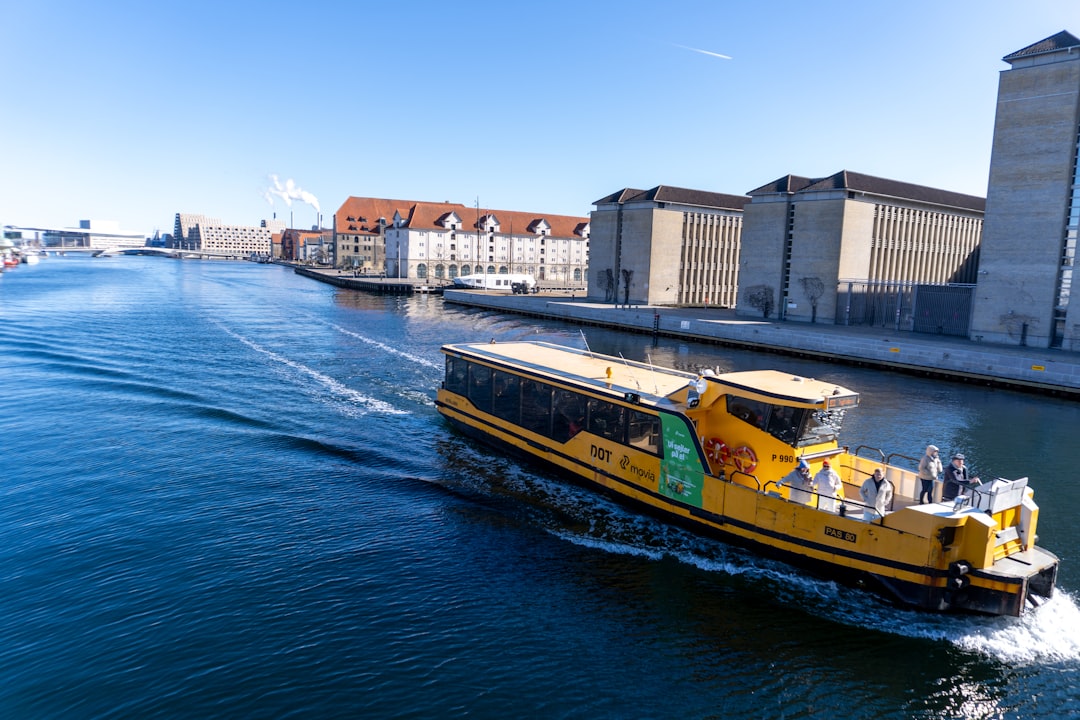 service de taxi depuis le port de croisière de copenhague pour un transfert rapide et confortable vers votre destination en ville.