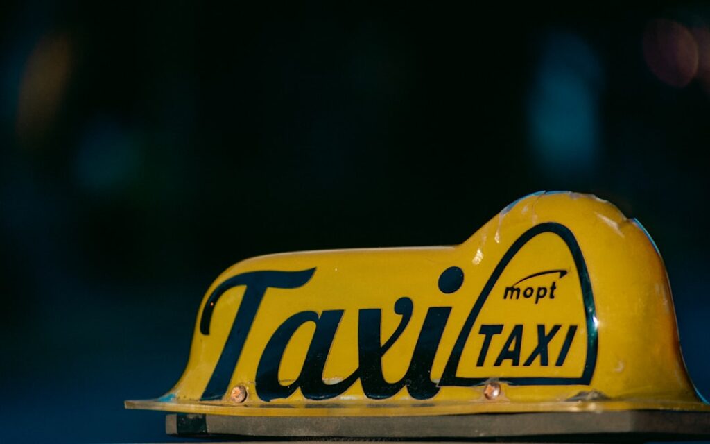 découvrez le coût des taxis longue distance et planifiez vos trajets en toute sérénité grâce à nos informations sur les tarifs, options et conseils pour un voyage économique et confortable.