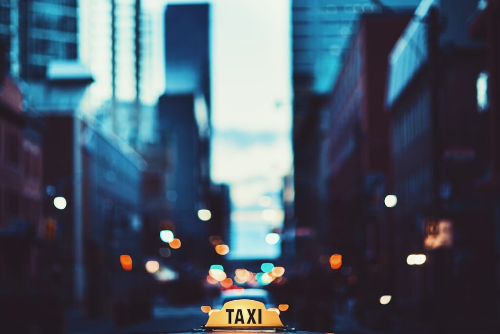 découvrez nos tarifs compétitifs pour les trajets longue distance en taxi. voyagez confortablement et à prix abordable avec nos services de taxi longue distance fiables et rapides.