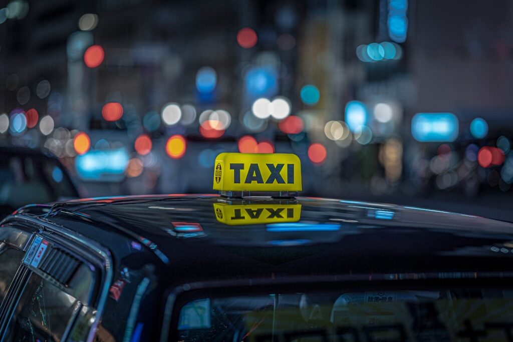 découvrez nos tarifs de taxi longue distance compétitifs et transparents pour vos trajets interurbains. réservez facilement votre course à prix avantageux.